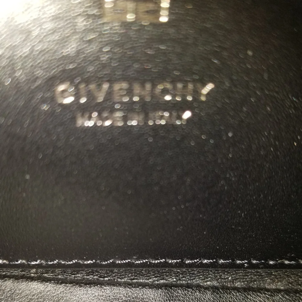 Givenchy Small Leather Crossbody Bag Black - Picture 10 of 14